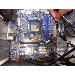 Замена материнской платы Lenovo IdeaCentre K410