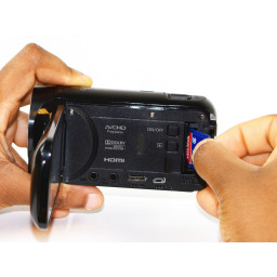 Замена карты памяти Canon Vixia HF R70 SD